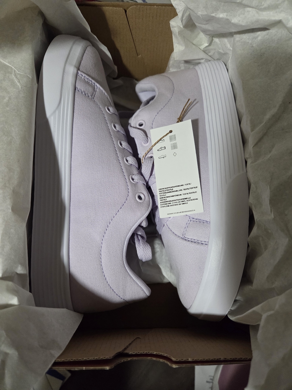 Reebok Women's Lace-Up Canvas Sneakers in Light Lavender